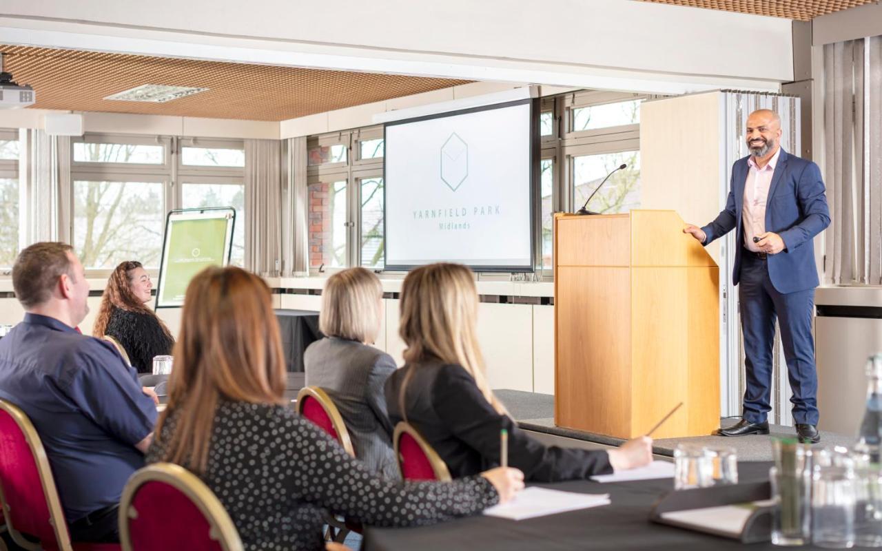 Yarnfield Park Training And Conference Centre Hotel Stone  Ngoại thất bức ảnh